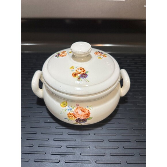 Vintage Handmade Ceramic Covered Casserole Serving Dish 1980s Lid Floral Flowers - Picture 13 of 13